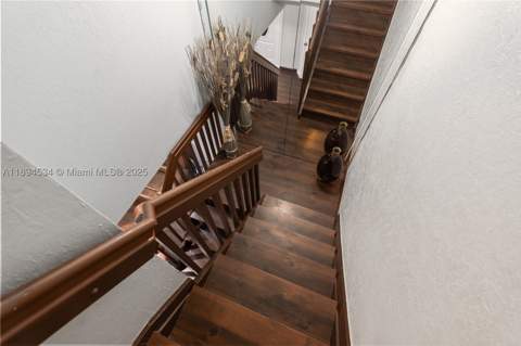 2450 W 67th Pl 13-12, Hialeah FL - photo 13 of 27