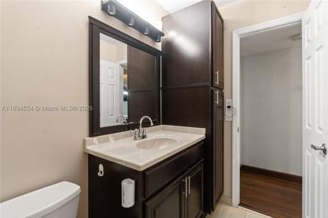 2450 W 67th Pl 13-12, Hialeah FL - photo 21 of 27