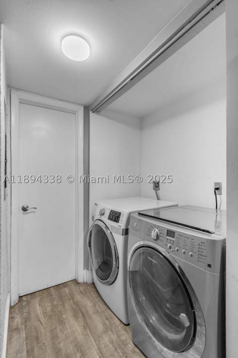 19440 NE 26th Ave 54B, Miami FL - photo 11 of 41