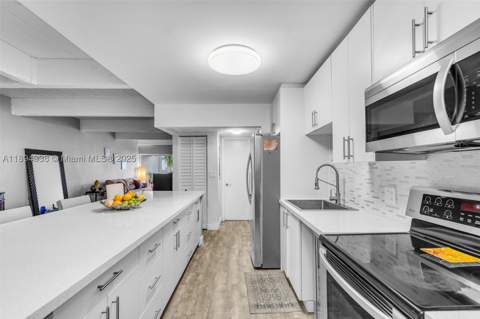 19440 NE 26th Ave 54B, Miami FL - photo 9 of 41