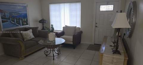 7160 W 10th Ave, Hialeah FL - photo 10 of 45