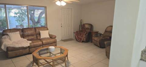 7160 W 10th Ave, Hialeah FL - photo 19 of 45