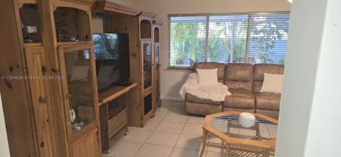 7160 W 10th Ave, Hialeah FL - photo 20 of 45