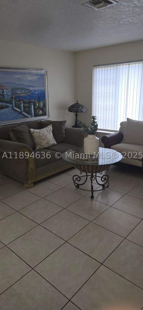 7160 W 10th Ave, Hialeah FL - photo 9 of 45