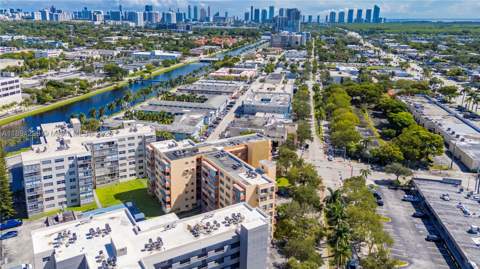 16400 NE 17th Ave 601, North Miami Beach FL - photo 20 of 22