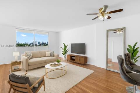 16400 NE 17th Ave 601, North Miami Beach FL - photo 9 of 22