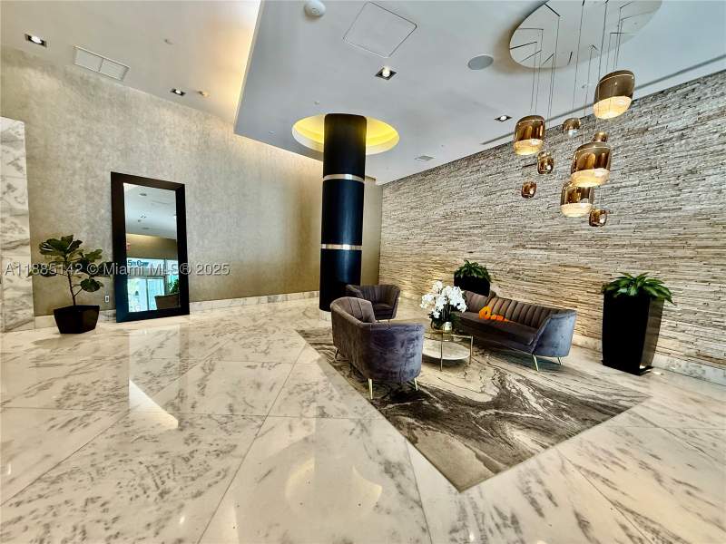 2 bedroom Condominium at 1250 S Miami 1603, Vue At Brickell Condo, Miami — photo 2