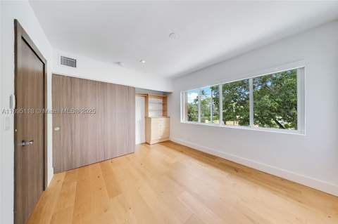 5244 Alton Rd, Miami Beach FL - photo 14 of 26