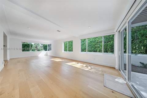 5244 Alton Rd, Miami Beach FL - photo 19 of 26