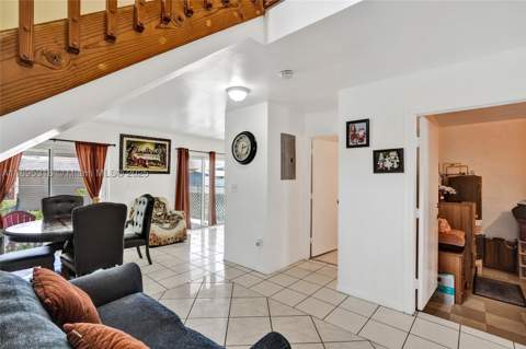 13780 SW 160th Ter, Miami FL - photo 13 of 42