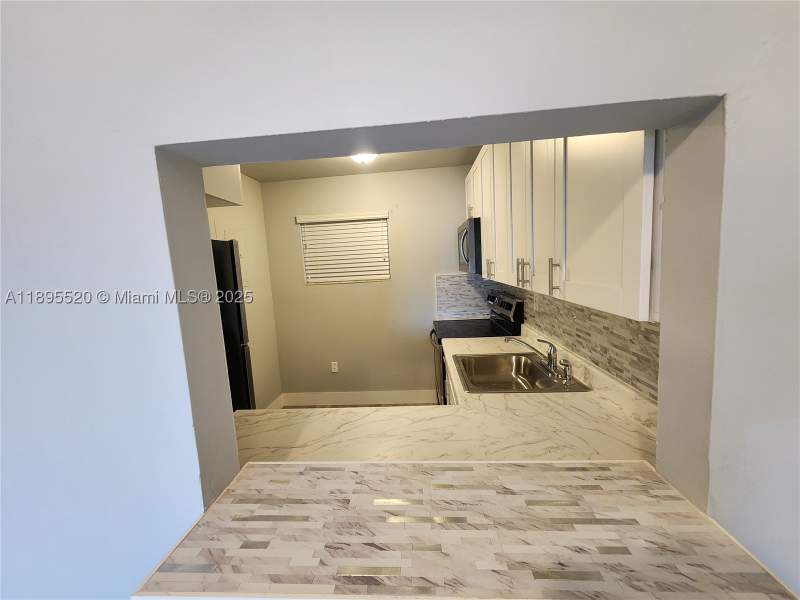 2 bedroom Condominium at 11309 SW 200th St 303-C, Caribbean Gardens Condo, Miami — photo 3