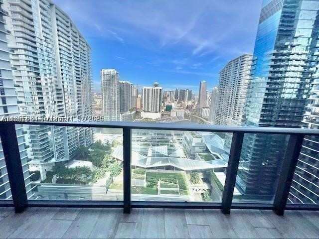 1 bedroom Condominium at 45 SW 9th St 3009, Brickell Heights East Con, Miami — photo 1