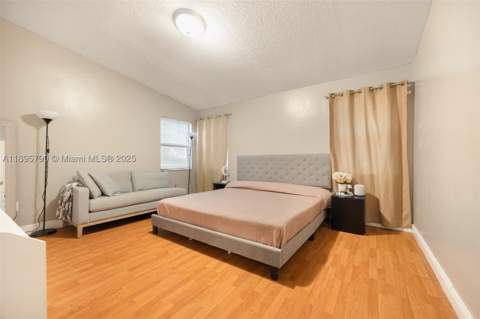 9730 SW 219th St, Cutler Bay FL - photo 14 of 25