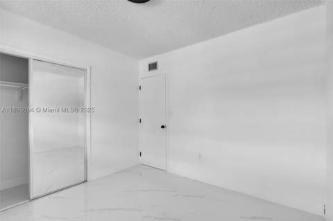 4050 NW 135th St 21-11, Opa Locka FL - photo 11 of 23