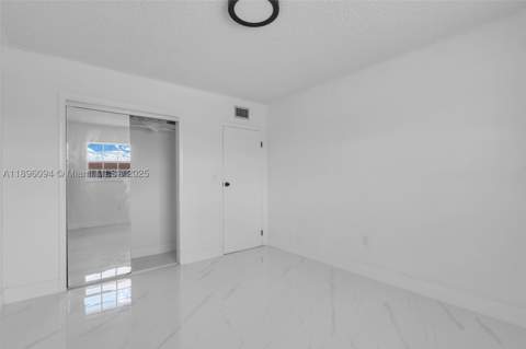 4050 NW 135th St 21-11, Opa Locka FL - photo 15 of 23
