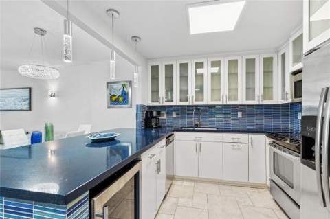 2301 Collins Avenue 1015, Miami Beach FL - photo 11 of 20