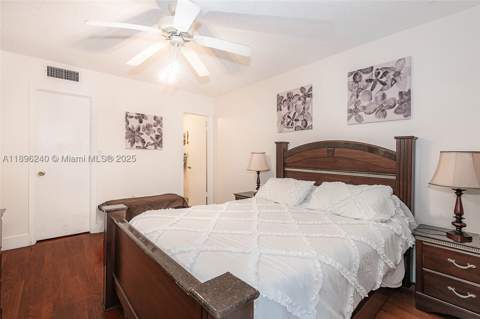201 178th Dr 426, Sunny Isles Beach FL - photo 11 of 34