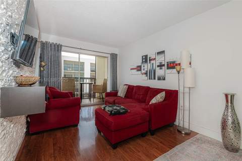 201 178th Dr 426, Sunny Isles Beach FL - photo 9 of 34
