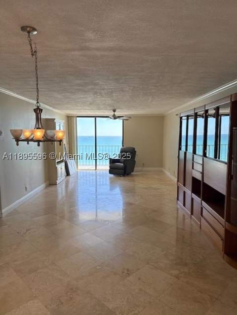 2625 Collins Ave 1507, Miami Beach FL - photo 10 of 19