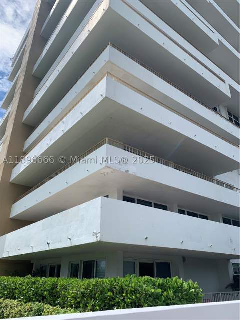 177 Ocean Lane Dr 208, Key Biscayne FL - photo 12 of 12