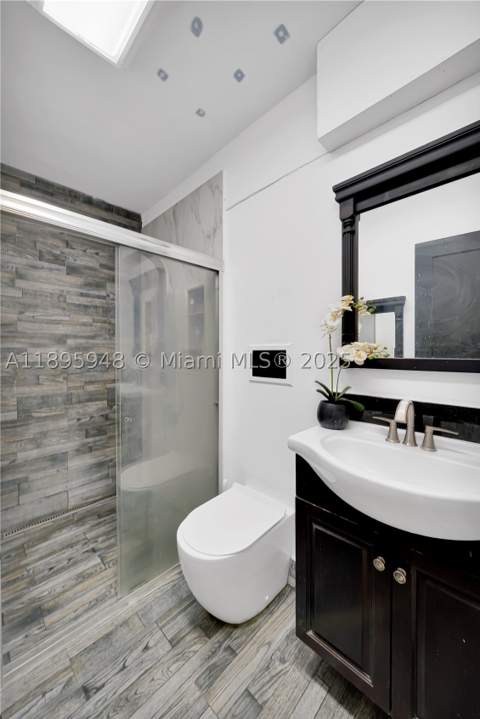 5402 SW 128th Pl, Miami FL - photo 10 of 25