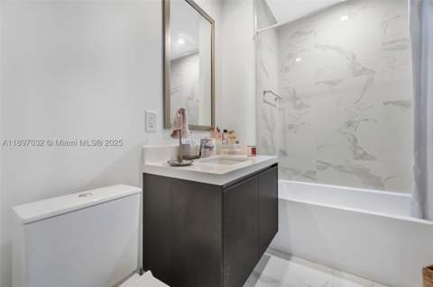 851 NE 1st Ave 806, Miami FL - photo 23 of 51