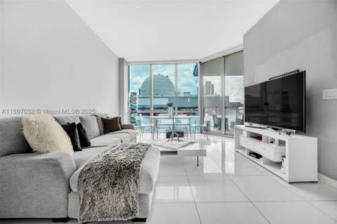 851 NE 1st Ave 806, Miami FL - photo 9 of 51