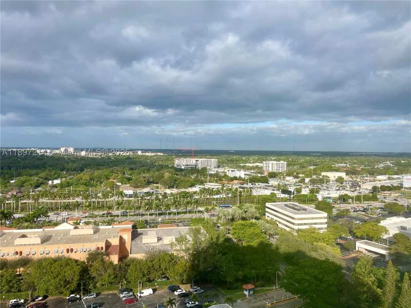 2 bedroom Condominium at 2750 NE 183rd St 2308, Commodore Plaza Condo, Aventura — photo 1