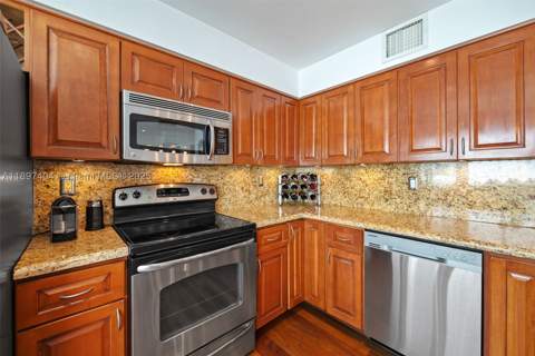 261 Navarre Ave A-3, Coral Gables FL - photo 11 of 34