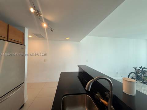 244 Biscayne Blvd 3708, Miami FL - photo 15 of 53