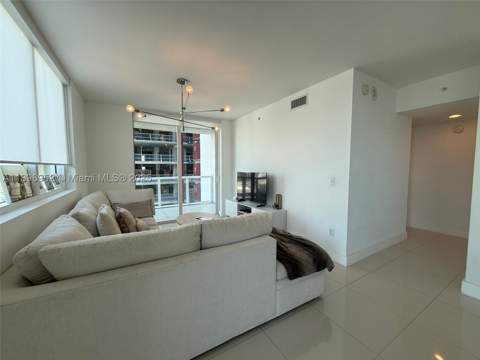 244 Biscayne Blvd 3708, Miami FL - photo 19 of 53