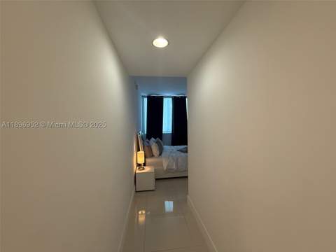244 Biscayne Blvd 3708, Miami FL - photo 24 of 53