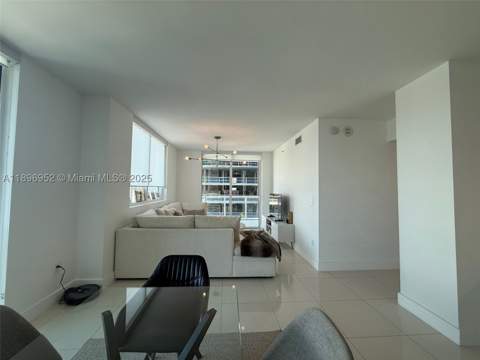 244 Biscayne Blvd 3708, Miami FL - photo 7 of 53