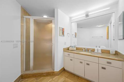 1581 Brickell Ave 2005, Miami FL - photo 22 of 38