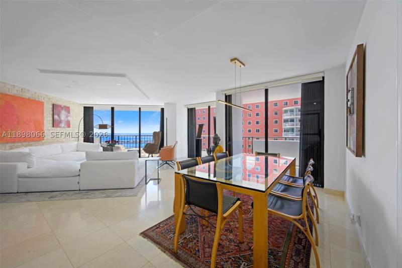 3 bedroom Condominium at 1581 Brickell Ave 2005, Villa Regina Condo, Miami — photo 5
