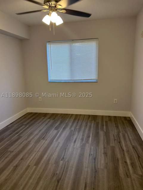 11060 SW 196th St 103, Cutler Bay FL - photo 6 of 11