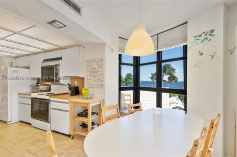 4000 Towerside Ter 402, Miami FL - photo 11 of 57