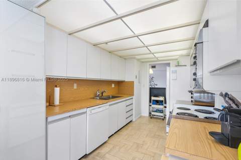 4000 Towerside Ter 402, Miami FL - photo 13 of 57