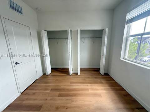 12445 NW 23rd Ct, Miami FL - photo 10 of 22