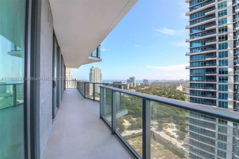 3 bedroom Condominium at 1300 S miami 2706, 1300 S Miami Avenue Condo, Miami — photo 1