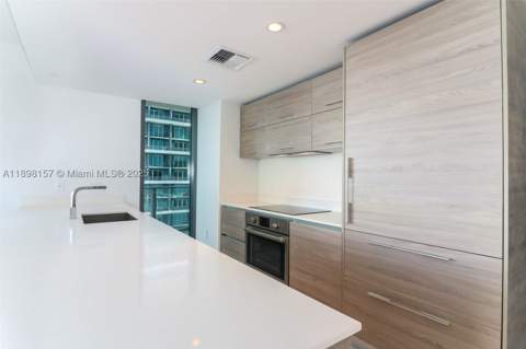 1300 S miami 2706, Miami FL - photo 11 of 23