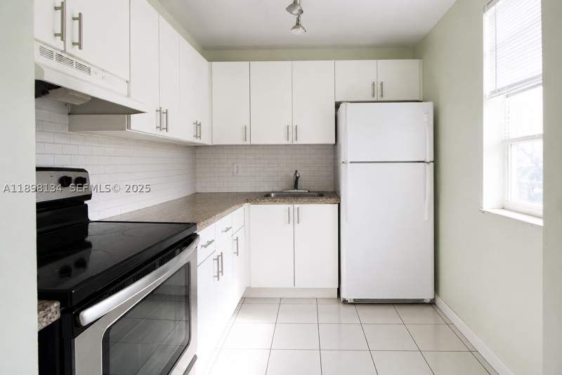 1 bedroom Condominium at 301 NW 177th St 141, New World Condo Apts II, Miami Gardens — photo 4