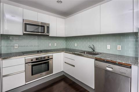 1050 Brickell Ave 414, Miami FL - photo 7 of 42