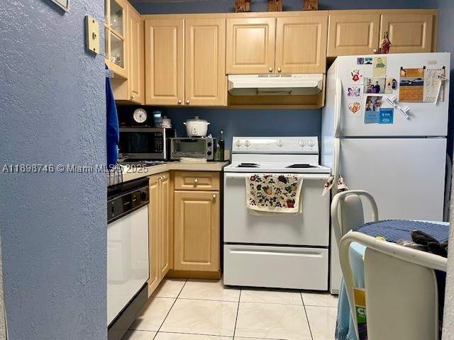 1 bedroom Condominium at 9350 Fontainebleau Blvd 408, The Fountains At Fontaine, Miami — photo 5