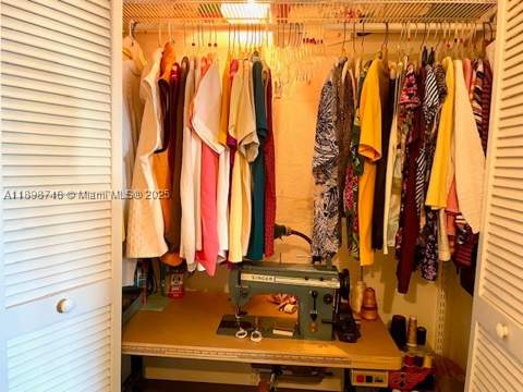 9350 Fontainebleau Blvd 408, Miami FL - photo 9 of 20