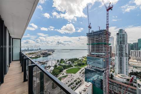 398 NE 5th St 3017, Miami FL - photo 24 of 34