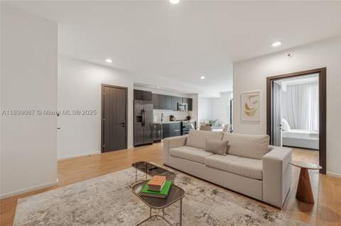 398 NE 5th St 3017, Miami FL - photo 6 of 34