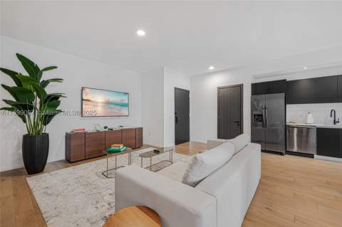 398 NE 5th St 3017, Miami FL - photo 7 of 34