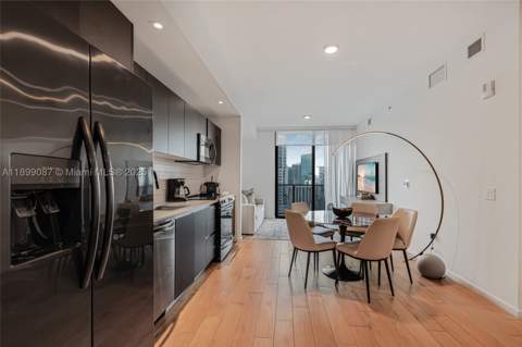 398 NE 5th St 3017, Miami FL - photo 9 of 34