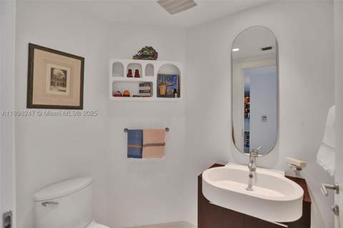 2627 S Bayshore Dr 506, Coconut Grove FL - photo 12 of 62